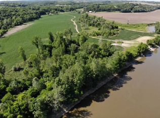 428 Monument Rd, Atchison, KS 66002