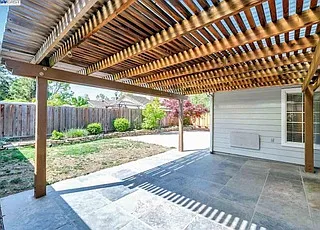 509 Saddleback Cir — Photo 19