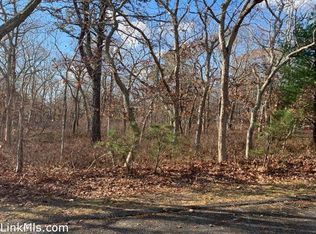 72 Windsor Dr, Edgartown, MA 02539