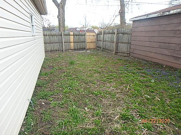 5th image of 11860 S Vincennes Ave