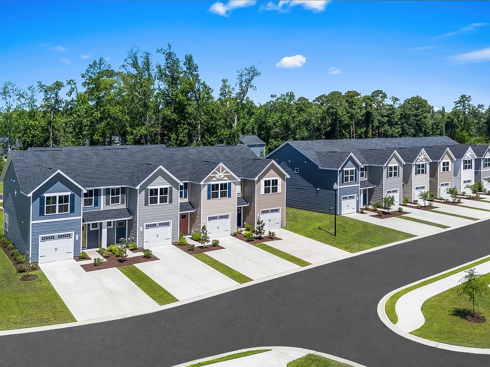 BRAND-NEW TOWNHOMES IN CONWAY, SC WITH INLCUDED LAWN CARE NEAR CCU, HWY 501 MYRTLE BEACH