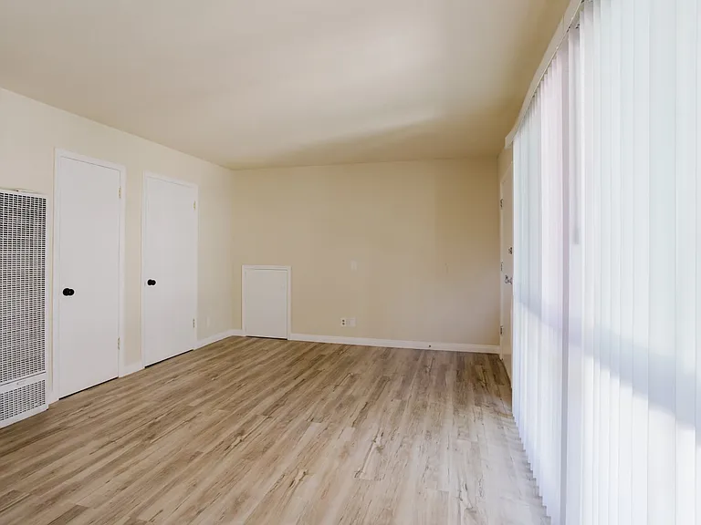4503 Fulton Ave #B — Photo 14