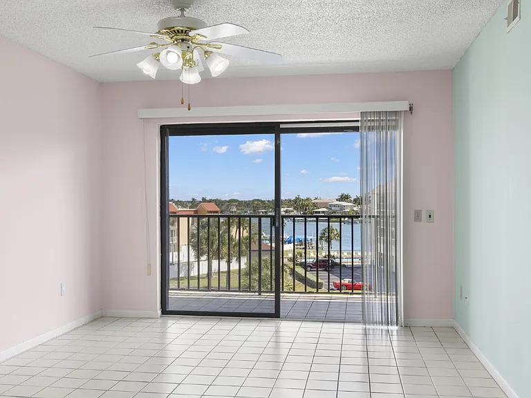 8711 Blind Pass Rd #302A — Photo 10