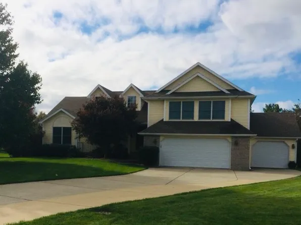 753 Spyglass Blvd, Forsyth, IL 62535