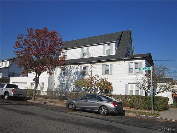 2nd image of 1873 Patterson Ave