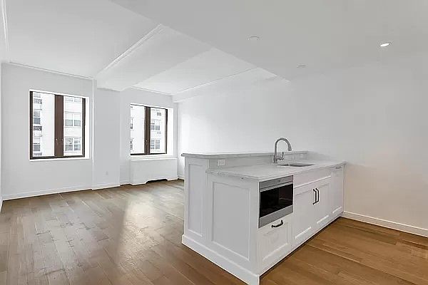 1st image of 225 E 19th St APT 705