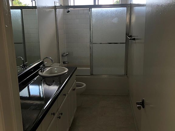 5th image of 5951 Malabar St APT S