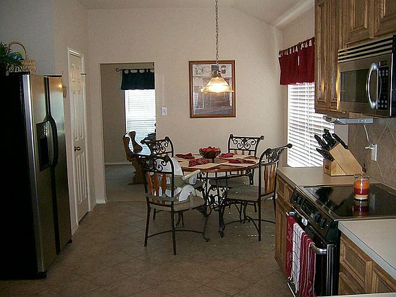 4th image of 4919 Lake Gladewater Ct