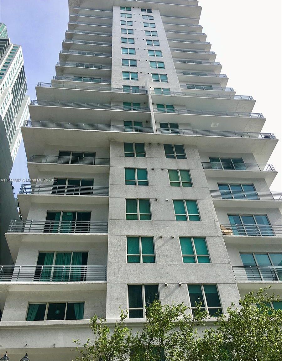 234 NE 3rd St APT 204, Miami, FL 33132 | MLS #A11658382 | Zillow