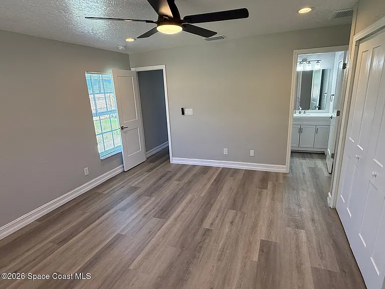 2839 Colbert Cir — Photo 12