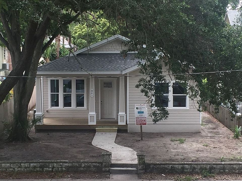 2nd image of 801 8th St N