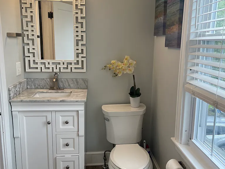 519 Brighton Ave — Photo 14