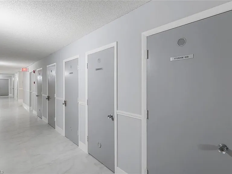 5 Bluebill Ave #208 — Photo 30