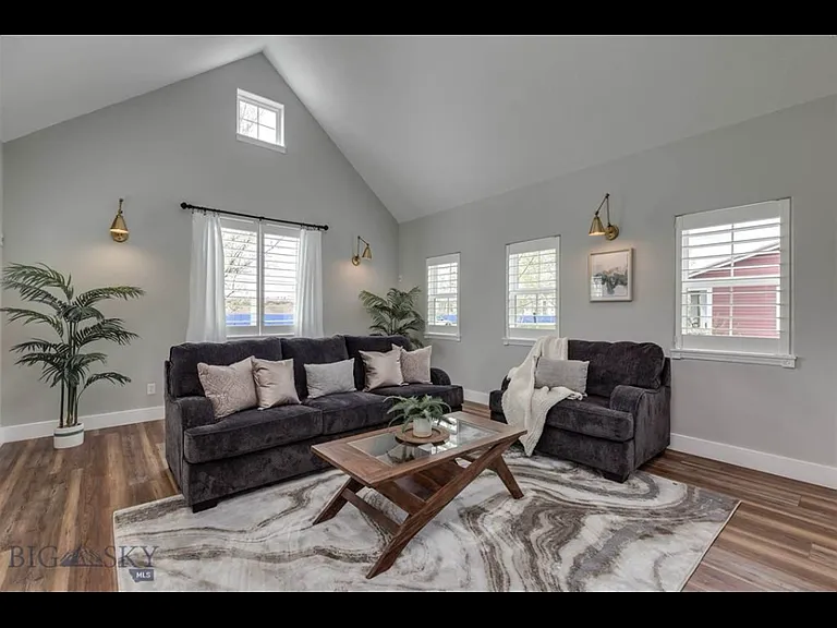 4533 W Babcock St — Photo 11