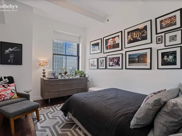 1 Hanson Place image 8 of 22