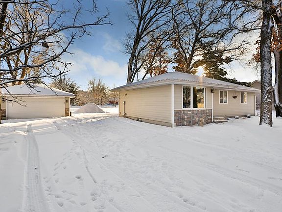 5th image of 38507 Branch Ave