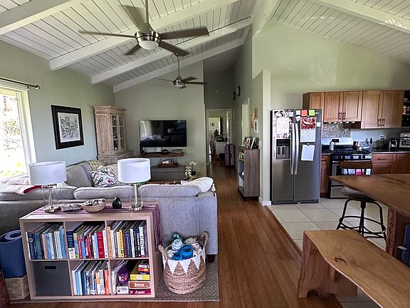 3rd image of 601 W Kuiaha Rd #2
