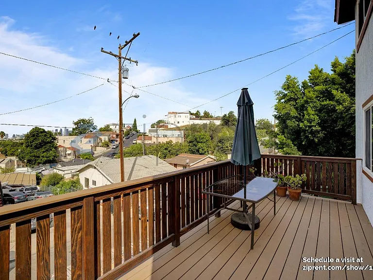 1142 N Alma Ave — Photo 16