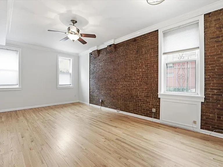 941 Garden St #1 — Photo 8