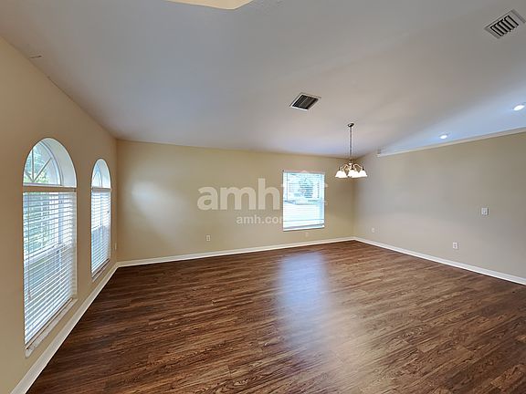 5th image of 12521 Jillian Cir