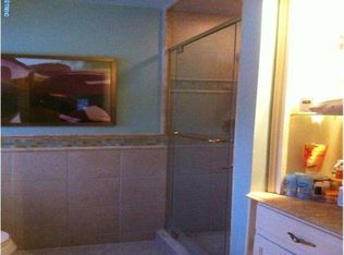 2414 Brookshire Dr, Wilmington, DE 19803