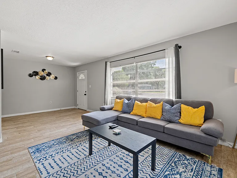4306 E Powhatan Ave #1 — Photo 2