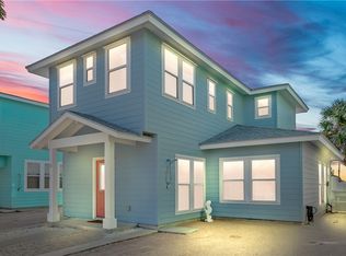 2606 11th St #11, Port Aransas, TX 78373
