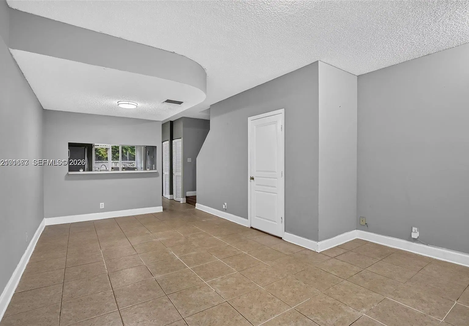 Banyan Oakridge Commercia — Photo 4