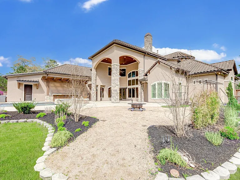 27303 Silver Jade Ct — Photo 48