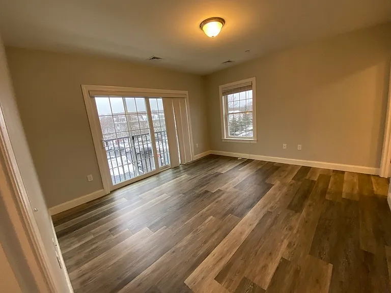 40 Ames Ave #300 — Photo 4
