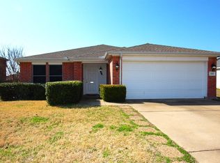 208 Dartmouth Dr, Forney, TX 75126