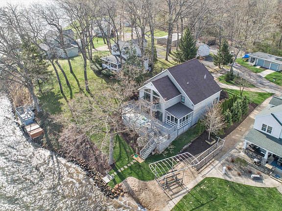 5th image of 11252 Heron Pointe Ln