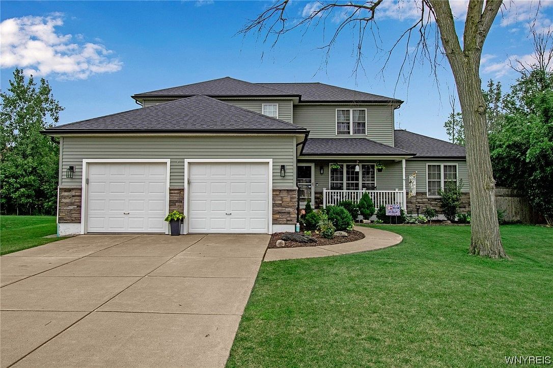 61 The Cmns, Grand Island, NY 14072 MLS B1497033 Zillow