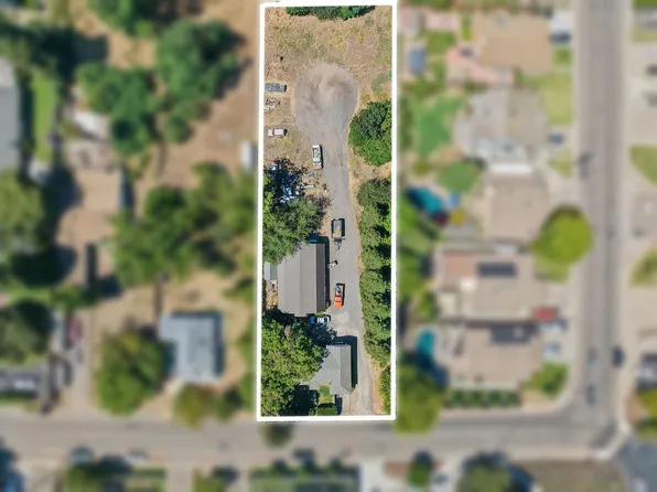 774 River Ave, Oakdale, CA 95361