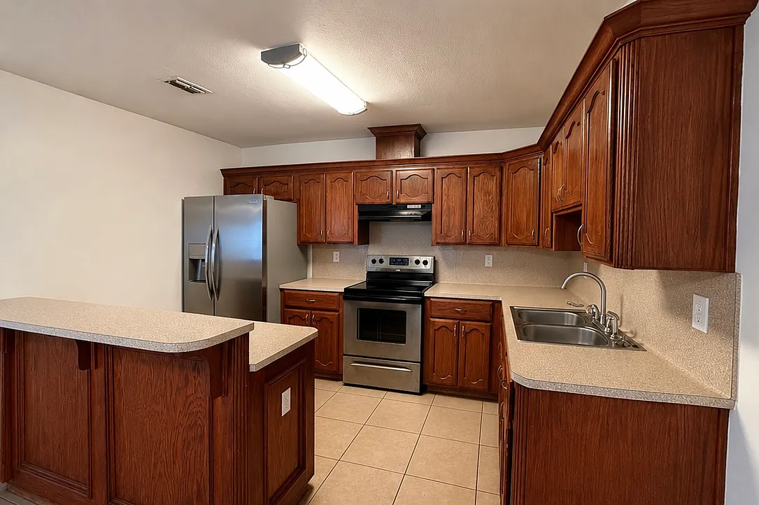 307 West Reid Drive - 1 — Photo 3