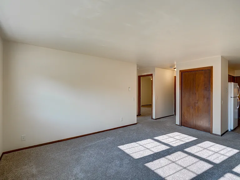 304 King St #6 — Photo 14