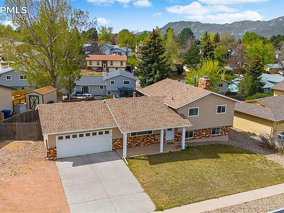 2nd image of 3005 Vickers Dr