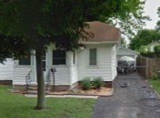 3025 Cornell St, Des Moines, IA 50313