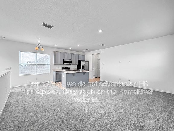 5th image of 3148 Voyager Ave