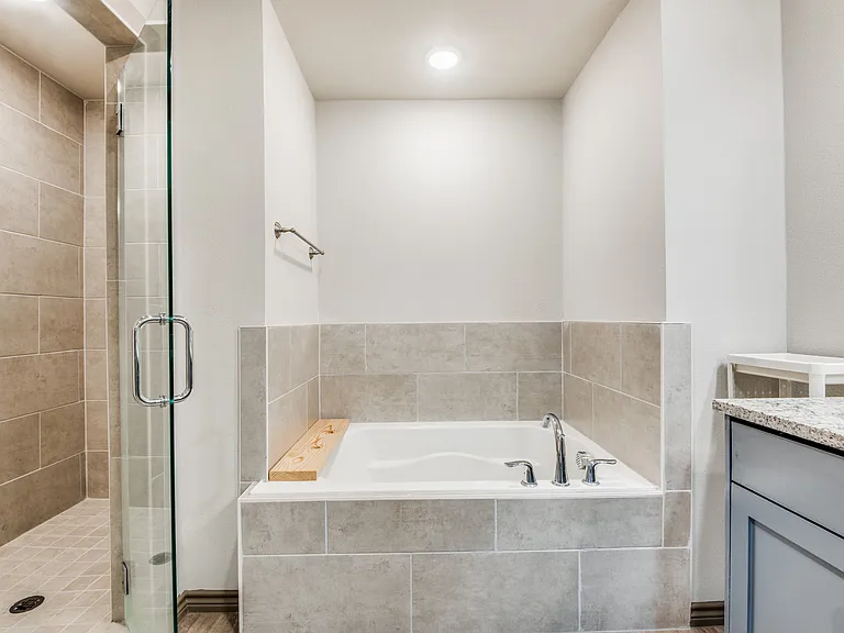 8706 Tudor Pl #1 — Photo 10