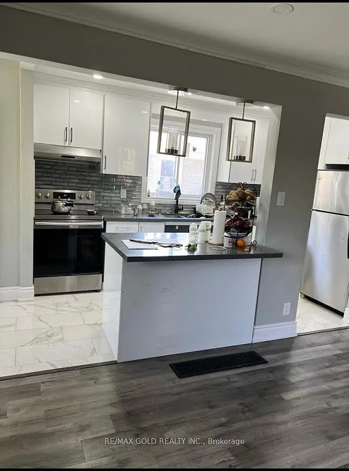 3 bed, $2,600 — Photo 1