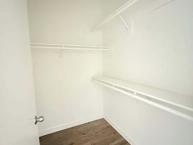Perfectly situated 2 bedroom and 2 bathroom ! — Photo 24