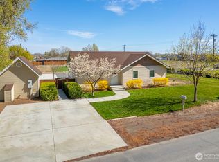 2143 Valley Rd NE, Moses Lake, WA 98837