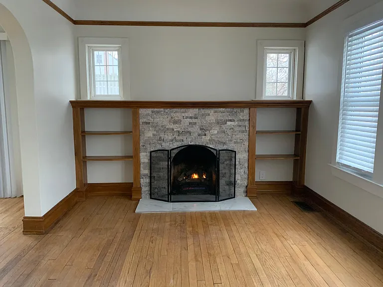 3105 W Auburn Rd — Photo 15