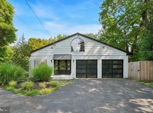300 W Rose Tree Rd, Media, PA 19063