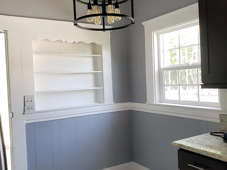 653 Washington Ave — Photo 4