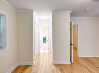162 Gerry Rd #G, Chestnut Hill, MA 02467