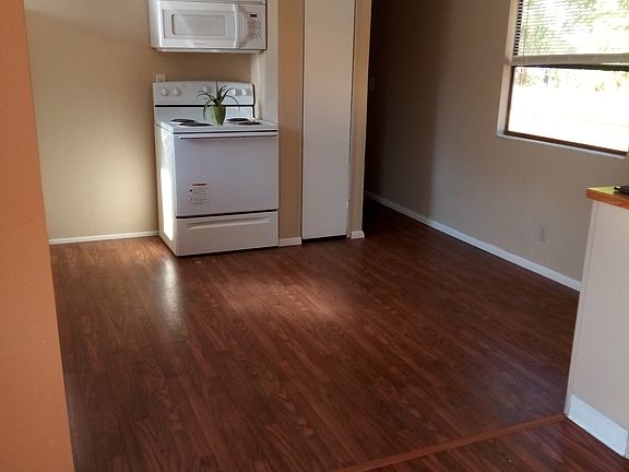 4th image of 6485 Colony Park Dr
