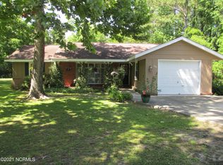 509 Pigott Rd, Gloucester, NC 28528