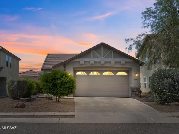 4704 W Calatrava Ln, Tucson, AZ 85742